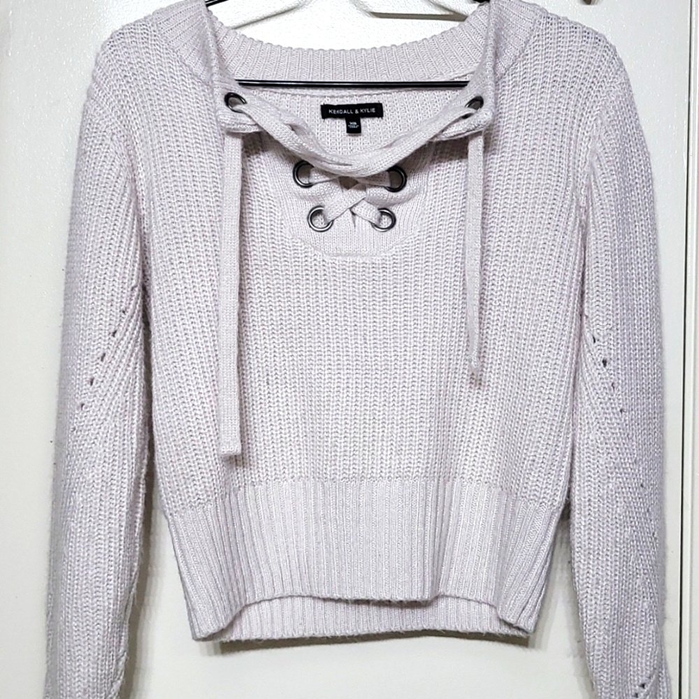 Kendall & Kylie Crop